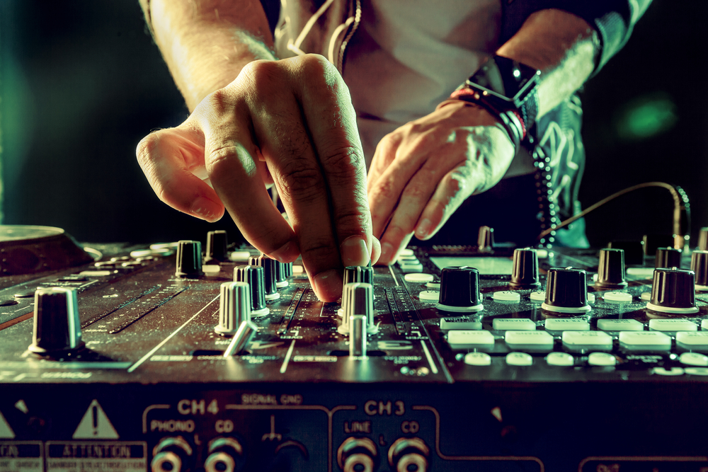 how to dj practise
